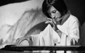 她带古琴走入音乐人心中的最高殿堂，活成了琴人最羡慕的样子